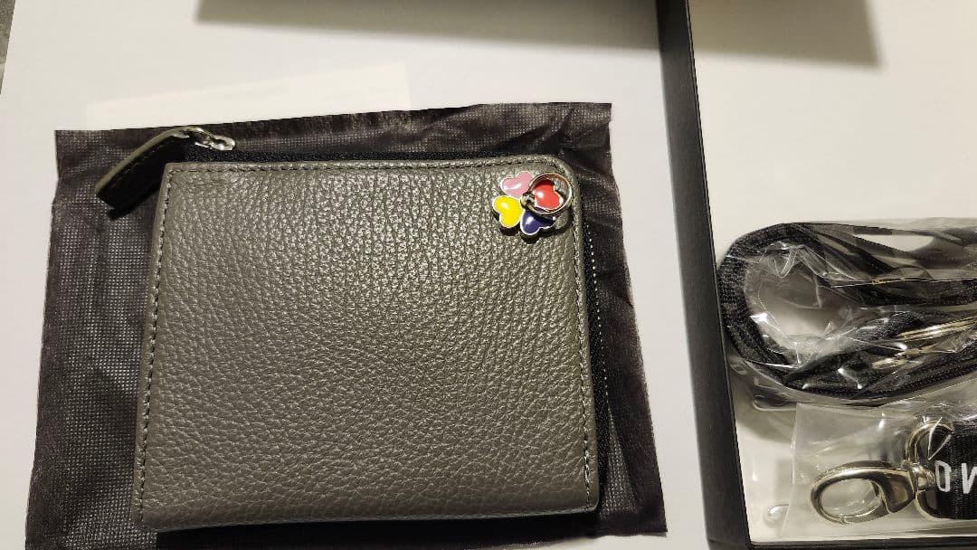 JAM  MADE ももクロポシュレ　オトナももクロウォレット(グレー)