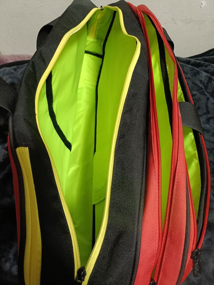 美品　YONEX ヨネックス　プロシリーズ　92031W ラケットバッグ　レア！