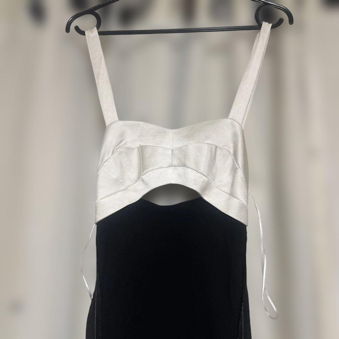 Victoria Beckham カットアウトマキシドレス