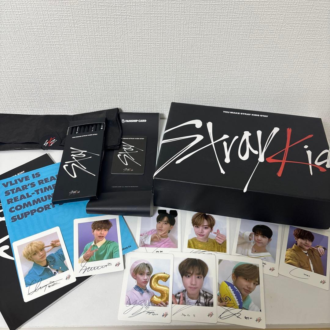 タレントカード straykids 1st fanship kit