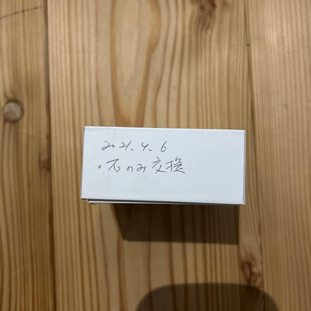 AirPods pro 右側のみ 第1世代世代 新品未使用(箱少し汚れあり)