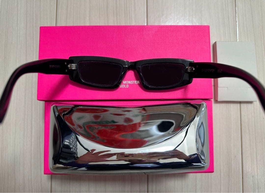 GENTLE MONSTER BOLD ブラックサングラス