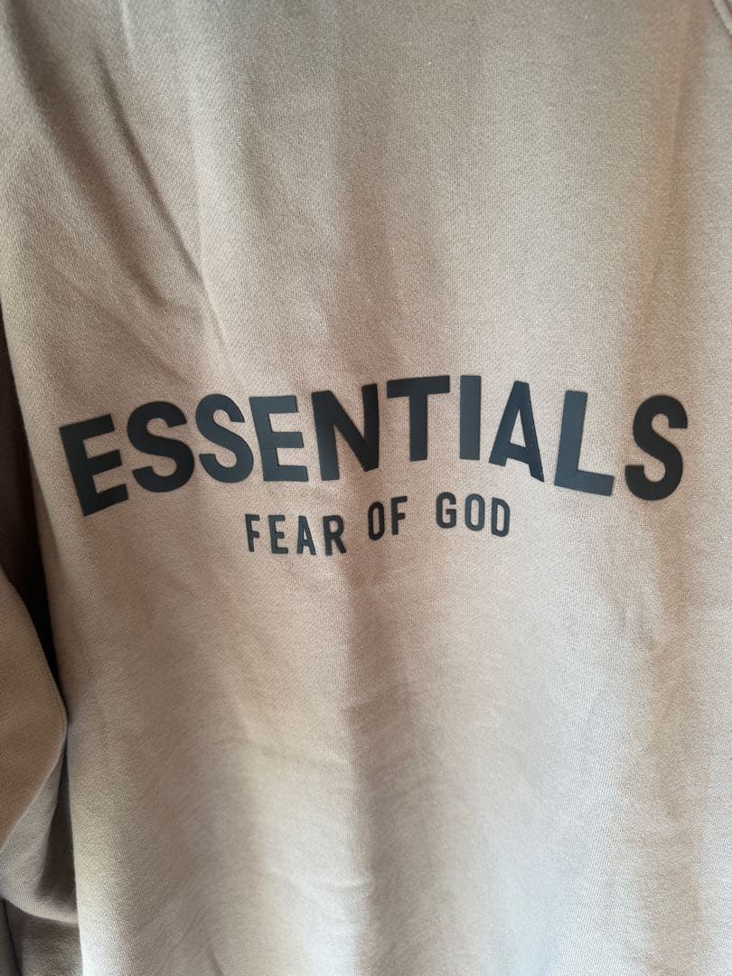 トップス FEAR OF GOD ESSENTIALS