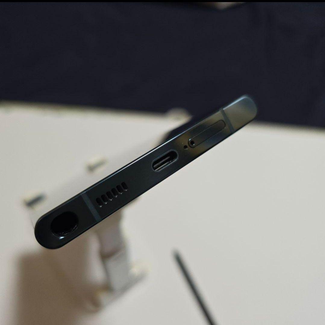 Galaxy S22 ultra 512GB SIMフリー カメラ無音設定可能