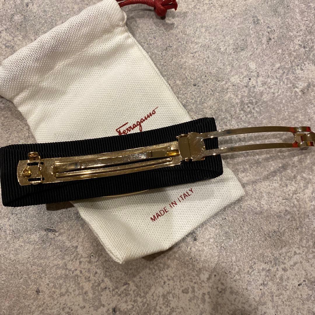 Salvatore Ferragamo バレッタ　ブラック