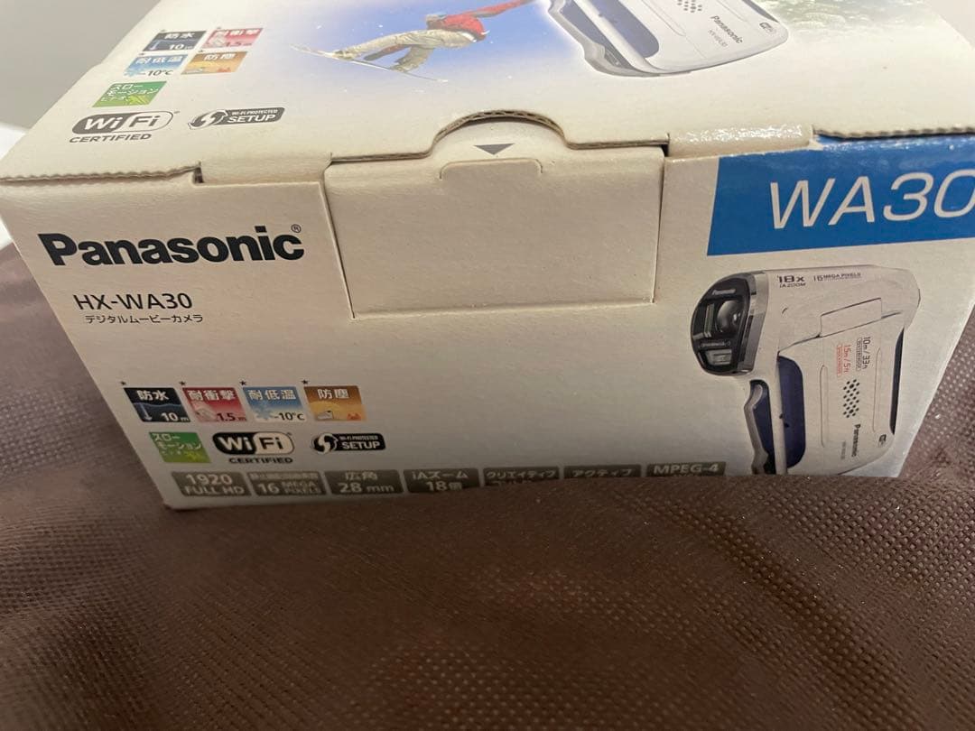 Panasonic HX-WA30 ビデオカメラ本体　ホワイト