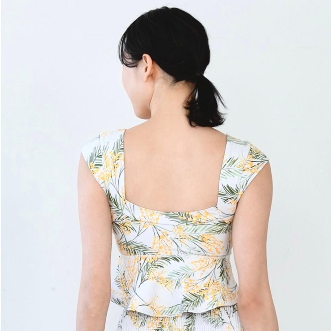 【新品未使用】SUKALA M ラバ フラワー ブラトップ ヨガウェア ミモザ