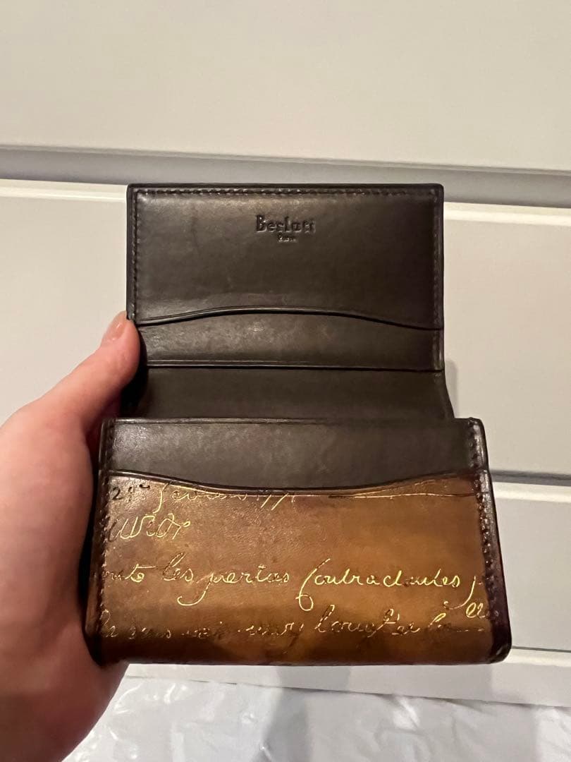 ベルルッティ 名刺入れ ゴールデンパティーヌ 美品