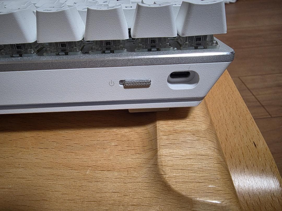 キーボード CORSAIR K70 PRO MINI WIRELESS