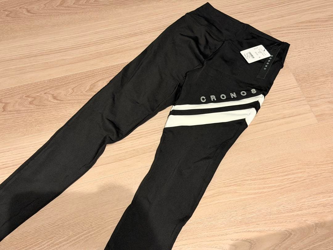 CRONOS のトレーニングウェア