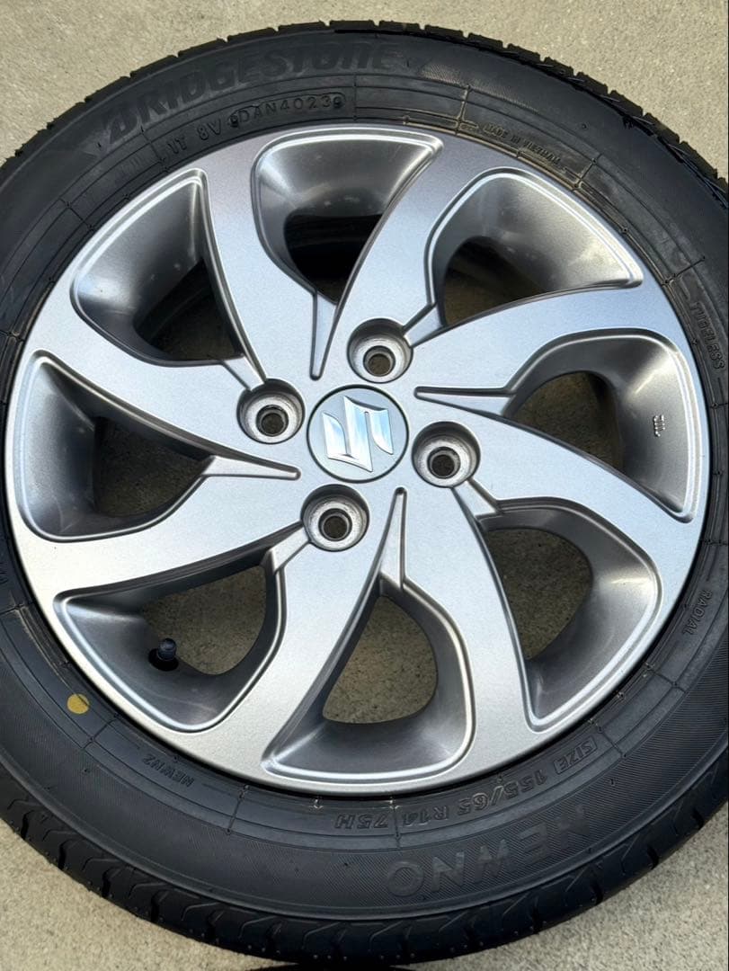 パレット純正ホイール美品 タイヤ2023年製新品 14インチ