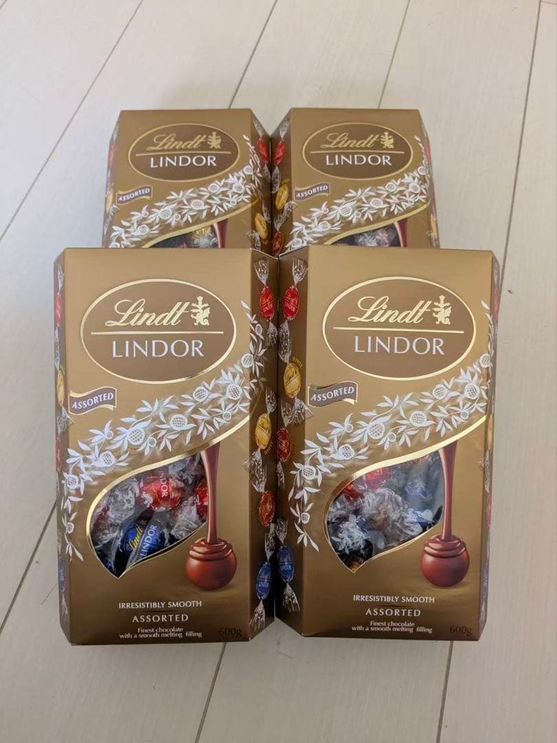 リンツ リンドール アソート チョコレート （4箱）