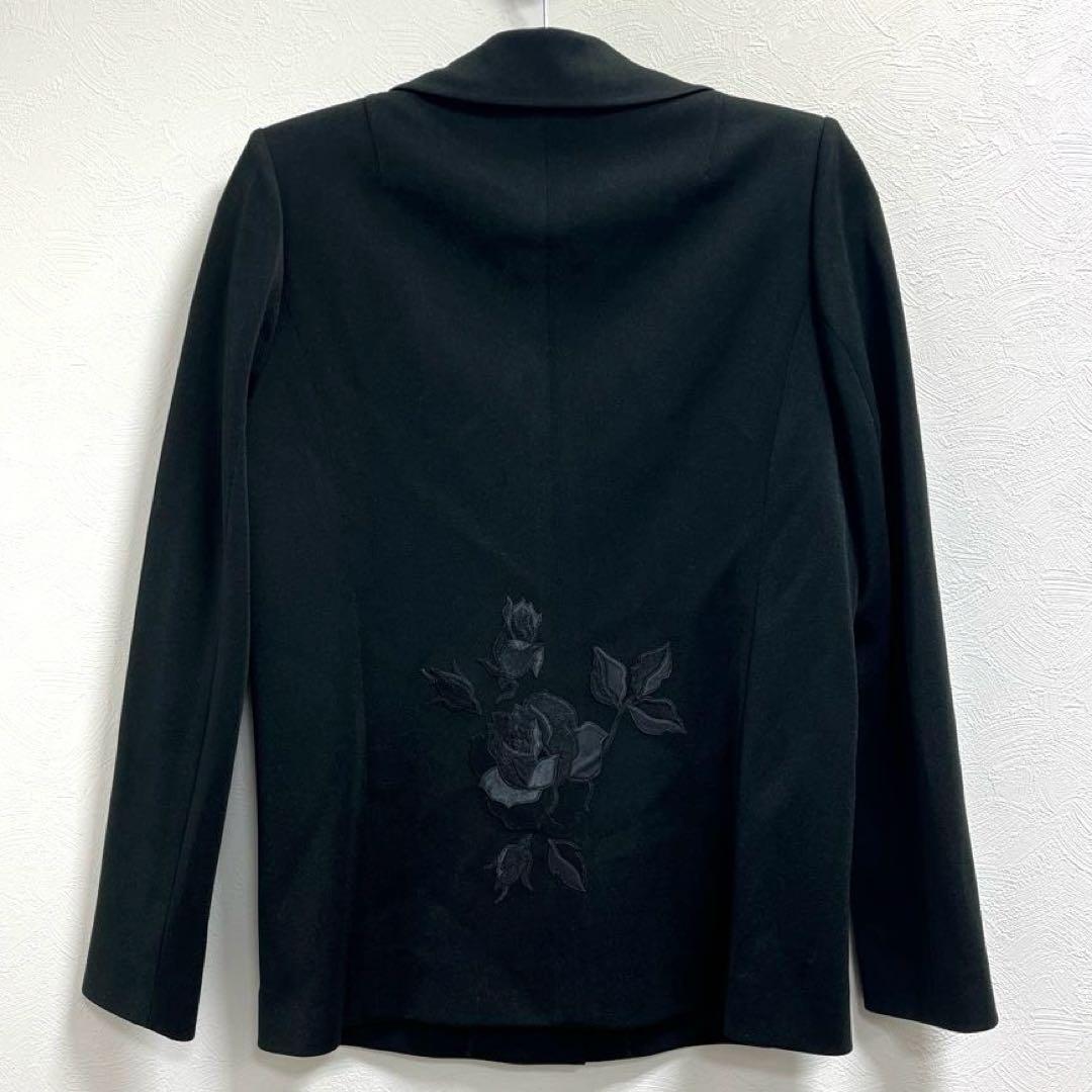 《Ms.REIKO》レディースジャケット　ブラック　襟フリル風　9号