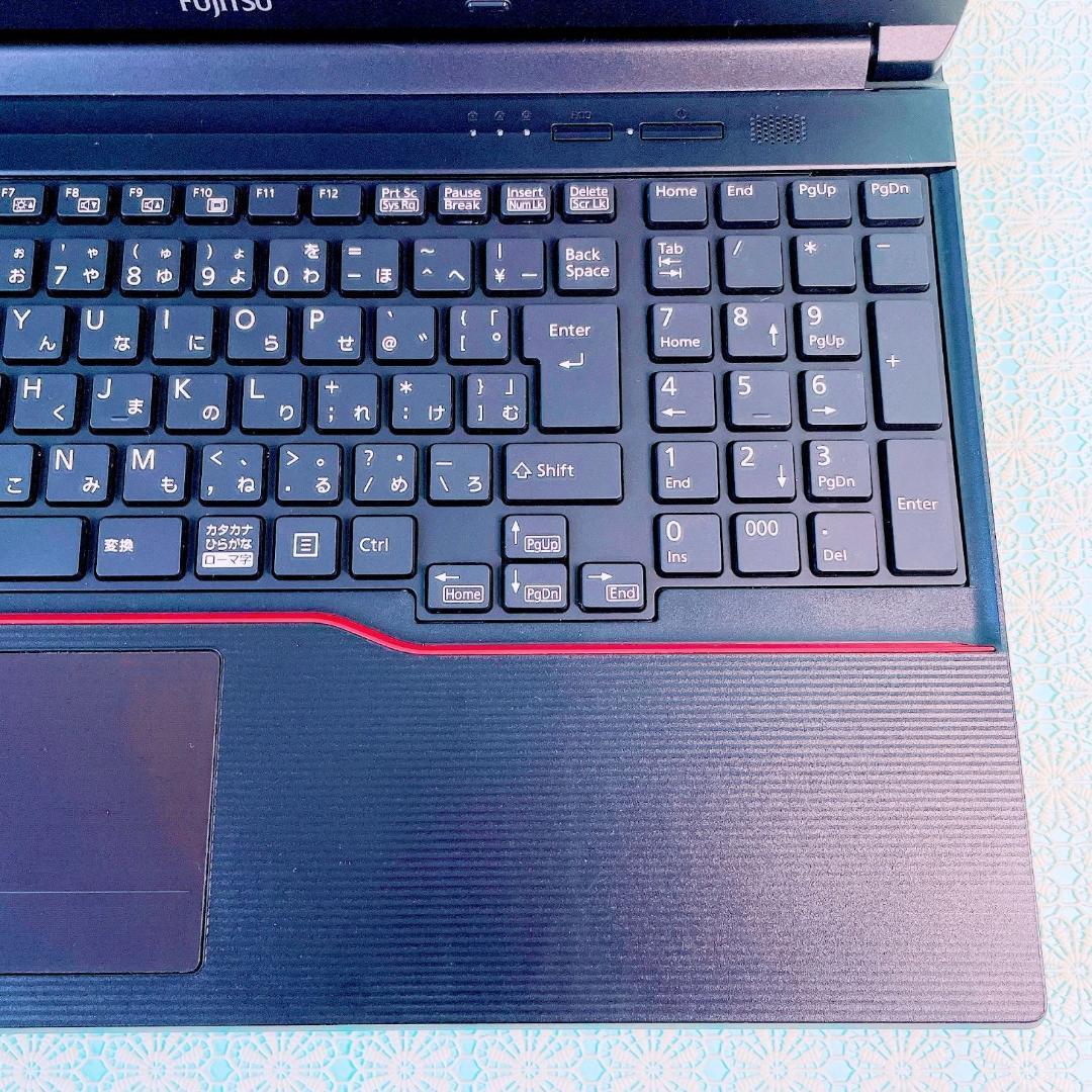 動作良好SSD512GB‼️メモリ16GB✨️黒ノートパソコン✨️テンキー付き事務作業