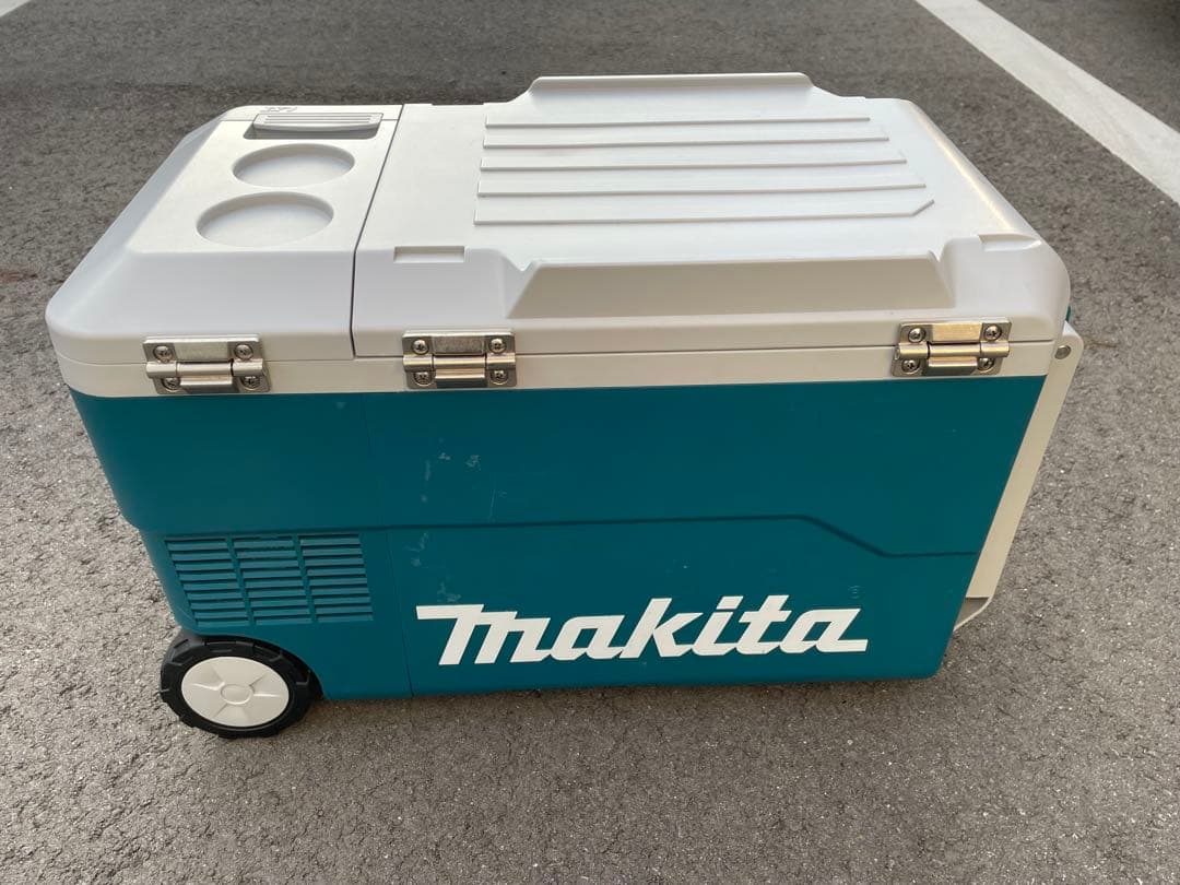 Makita マキタ　充電式保冷温庫 キャスター付き　CW180D 20L