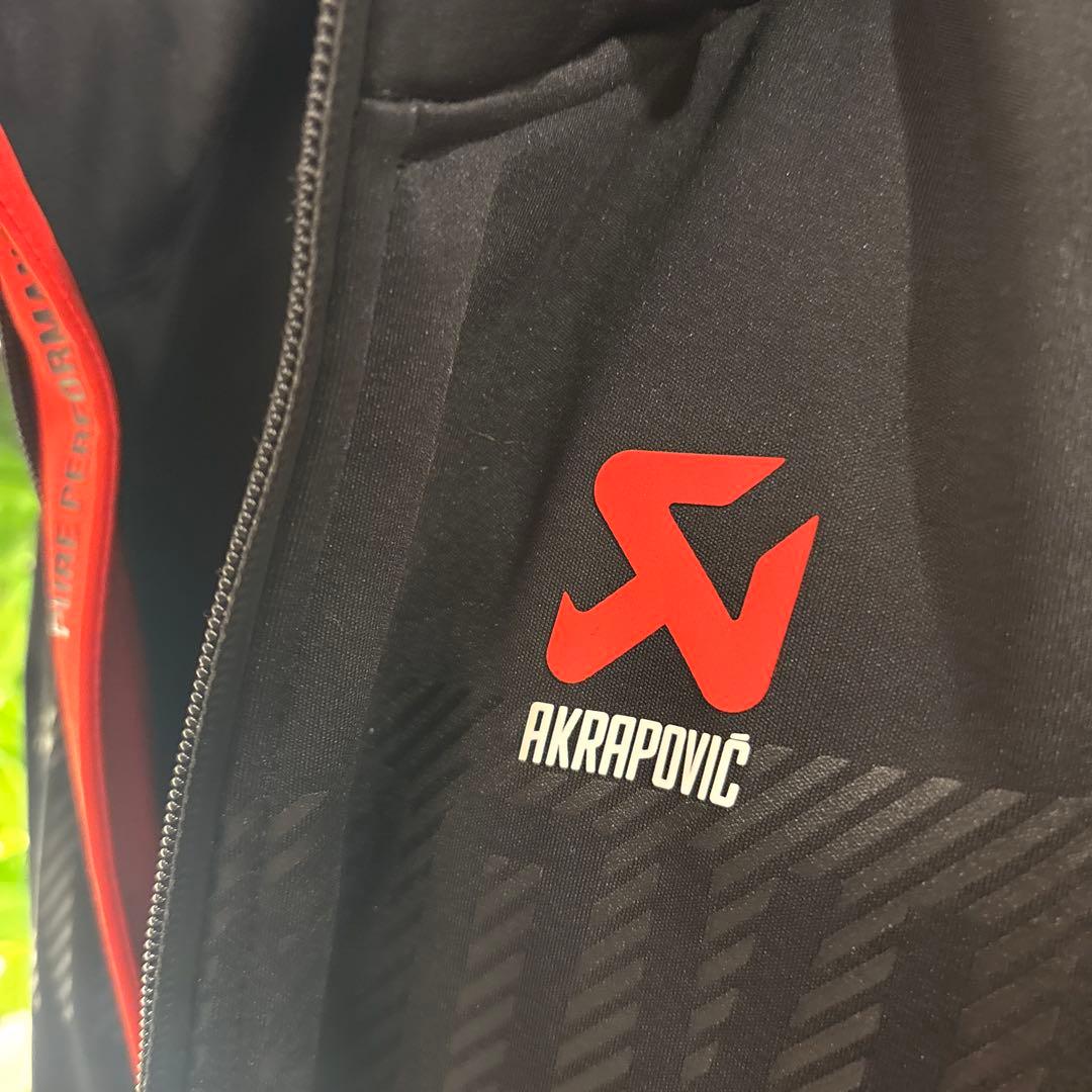 AKRAPOVIC フード付きジャケット 黒　L