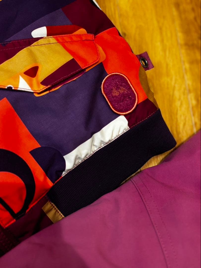 Burton 4T スノーボードウェアセット　グローブ付き　キッズ　100cm