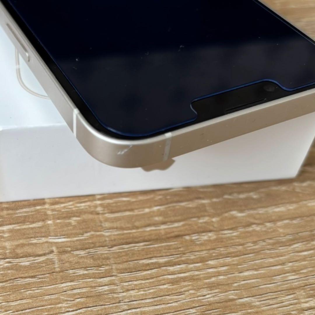 iPhone 13 128GB ホワイト SIMフリー バッテリー100%