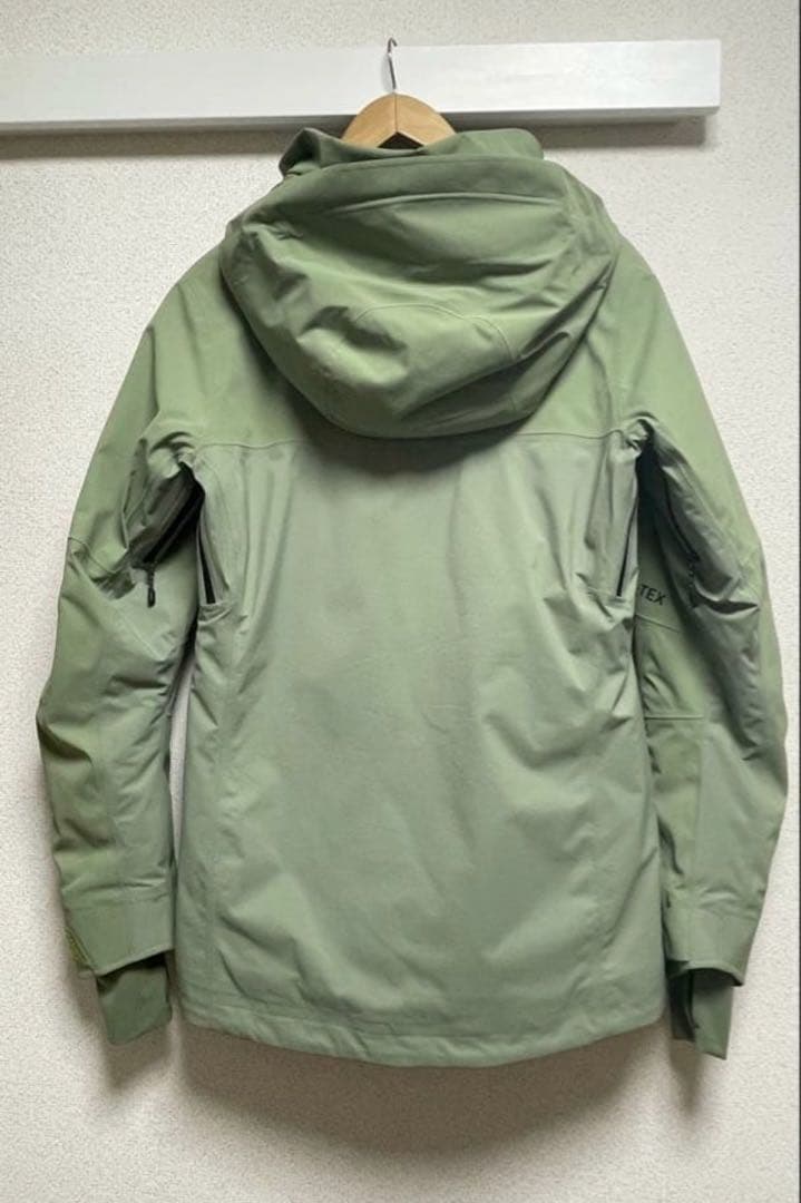 年末値下げ中　Burton [ak] レディースウェア 上下セット　xs サイズ