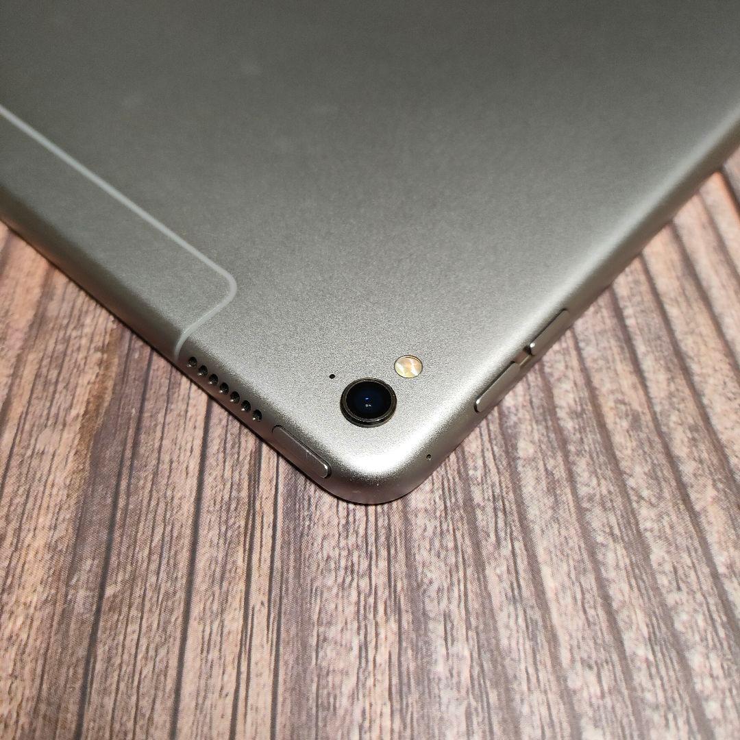 iPad Pro 9.7インチ 32GB SIMフリー スペースグレー