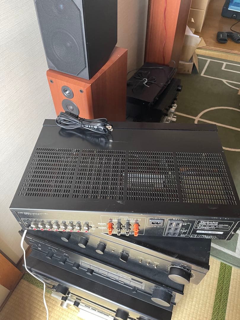 Technics Model SU-V40 アンプ ブラック