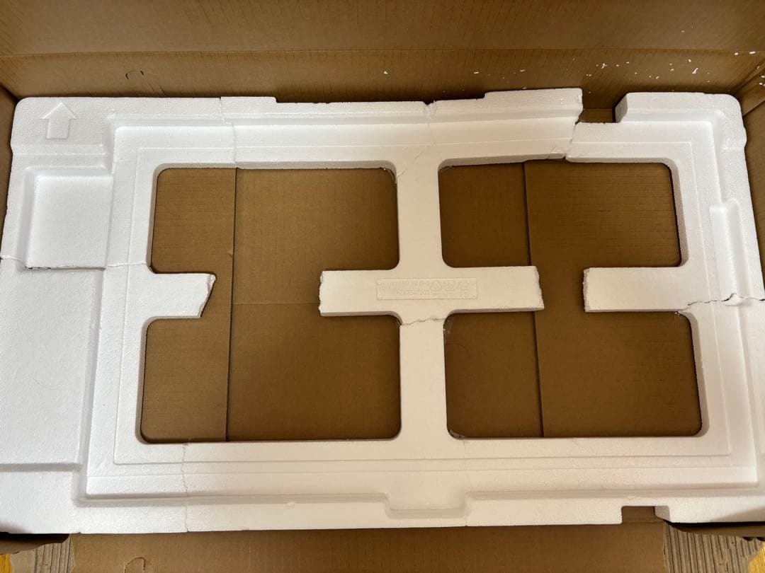 4月購入:32インチ【LG スマートモニター ディスプレイ】 32SR73U-W