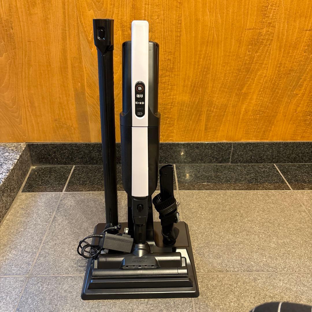日立　日立充電式掃除機　PKV-BK3L　2024年製