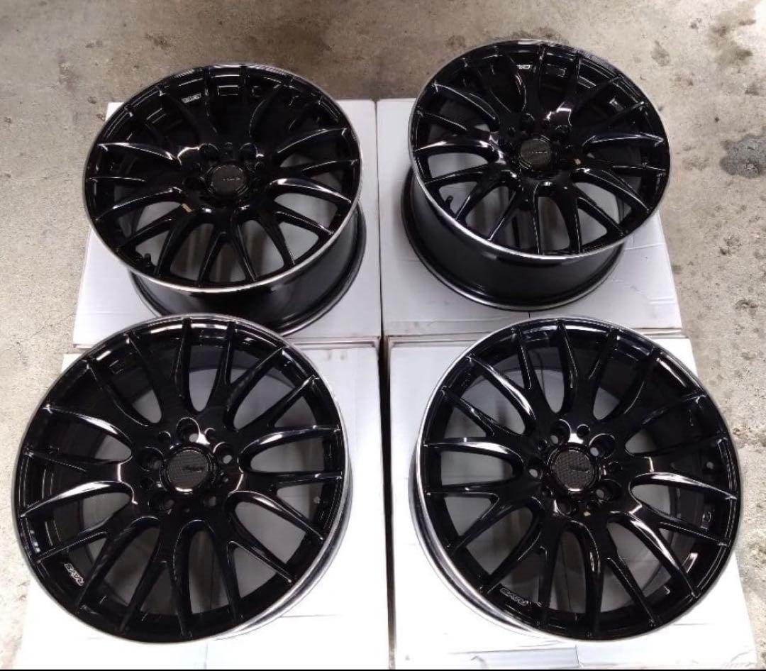 かず　18インチ ブラックホイール 5穴 PCD114.3 中古