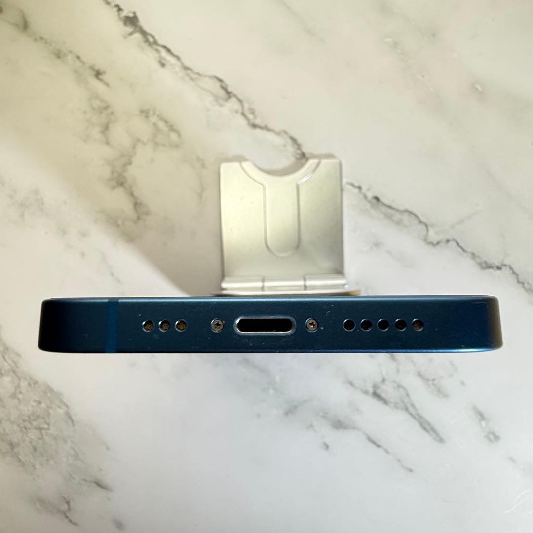 ★極美品　iPhone 13 256GB SIMフリー 新品バッテリー100%