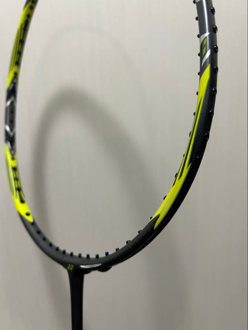 バドミントンラケット アークセイバー7pro(4U)