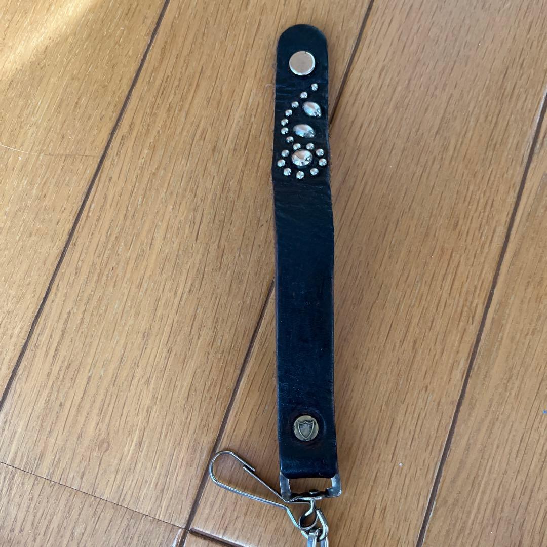 HTCスタッズ付きレザーウォレットチェーン黒