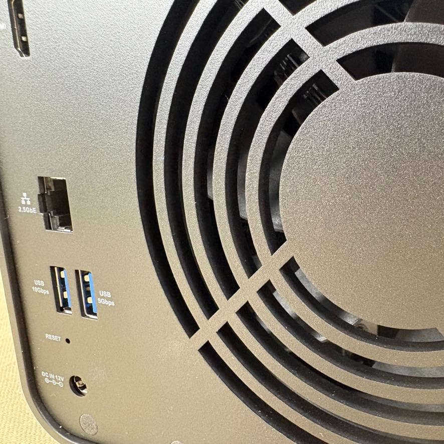 【NAS：4ベイ】TERRAMASTER F4‑425 （ディスク別売）