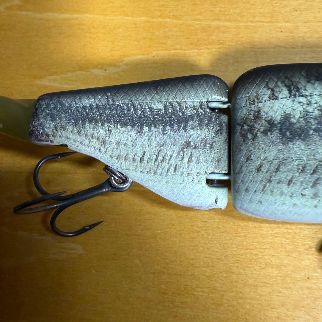 ルアー・フライ TiNY KLASH Low DRT BASS