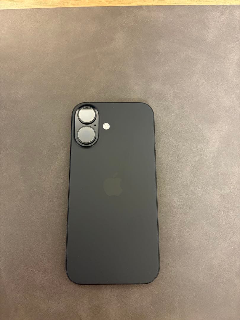 Apple iPhone16本体ブラック128G SIMフリー