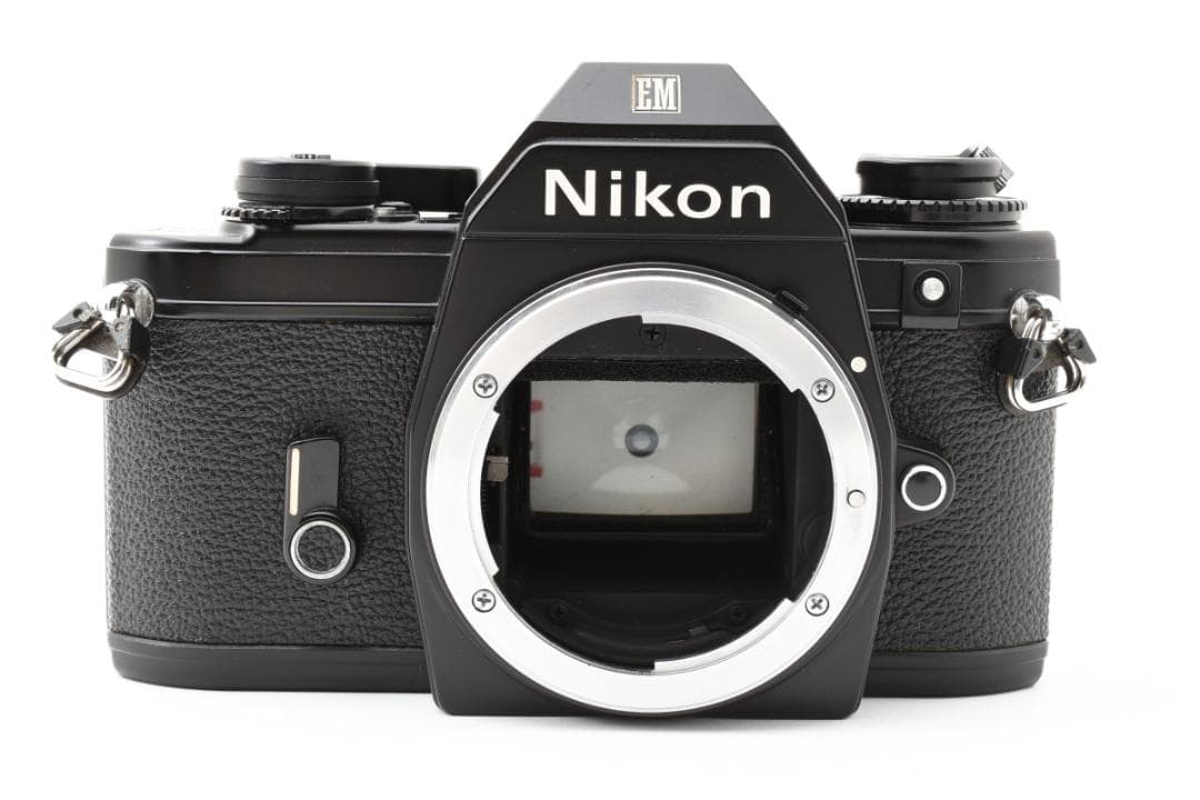 超美品 NIKON ニコン EM フィルムカメラ　モルト新品交換済 B750