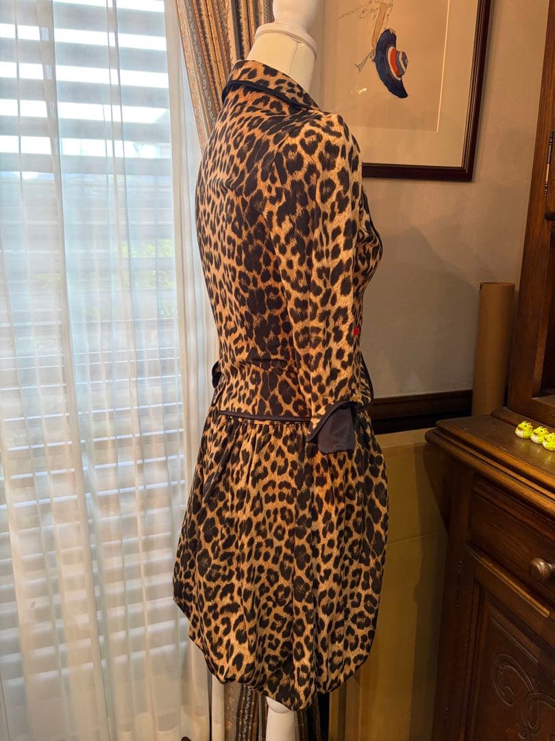 ❤️レジーナロマンティコ❤️レオパード柄❤️別注スーツ❤️36