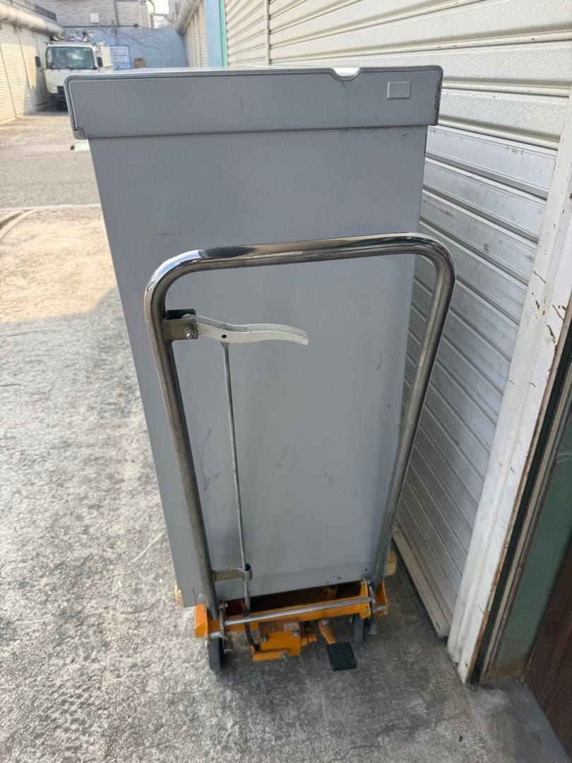 URALA スチール収納ボックス ベージュ 大阪での自宅引き取りのみ、郵送不可