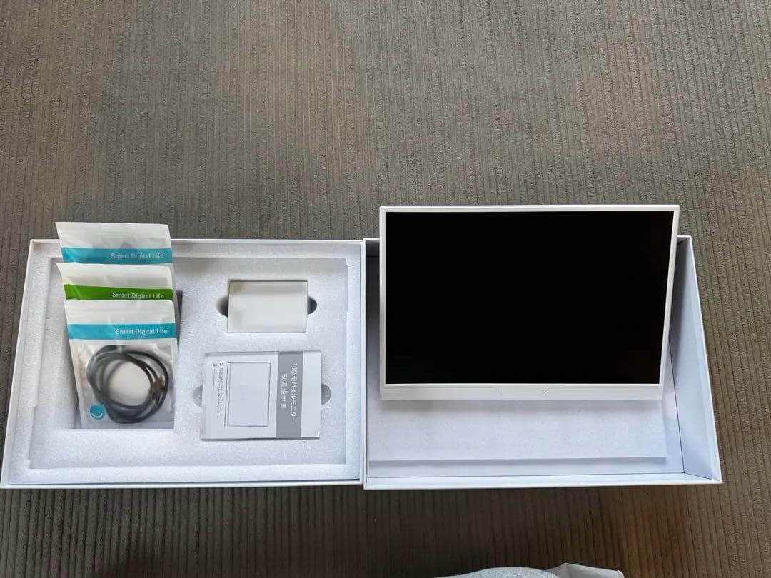 値引き中　UPERFECT モバイルモニター 16インチ 120Hz