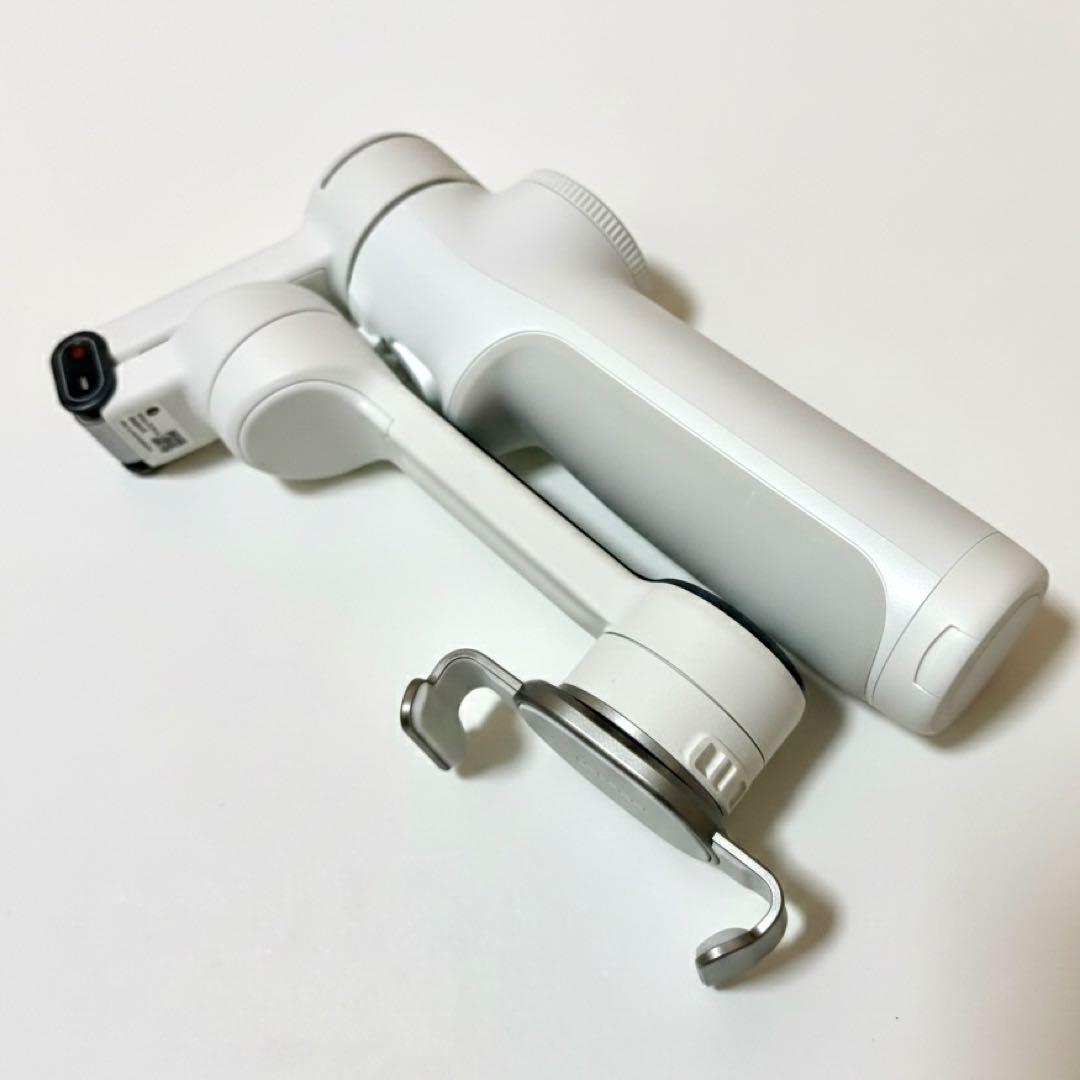 Insta360 Flow 2 Pro 白