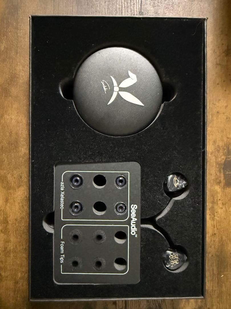 【ケーブル付属無し】SeeAudio Bravery