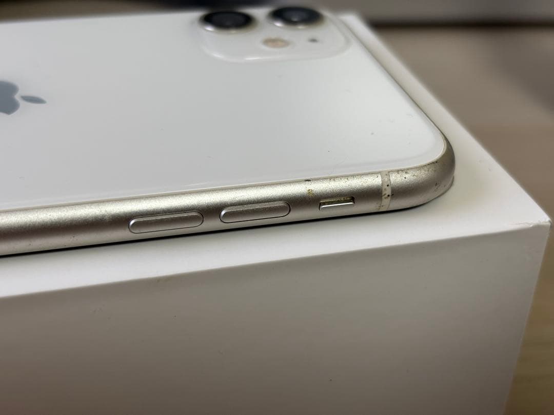 Apple iPhone 11 ホワイト 256GB 海外版