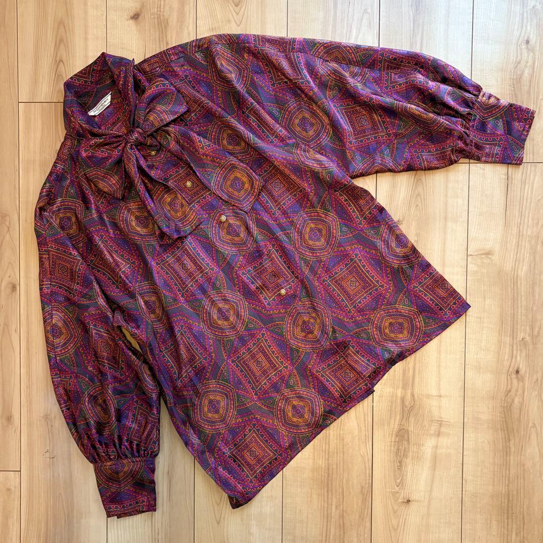 Yves Saint Laurent ヴィンテージボウタイブラウス