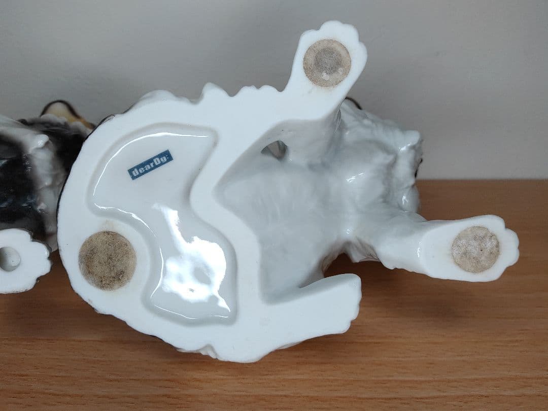 2匹の仲良しチワワ dearDg チワワ 陶器製 チワワ置物