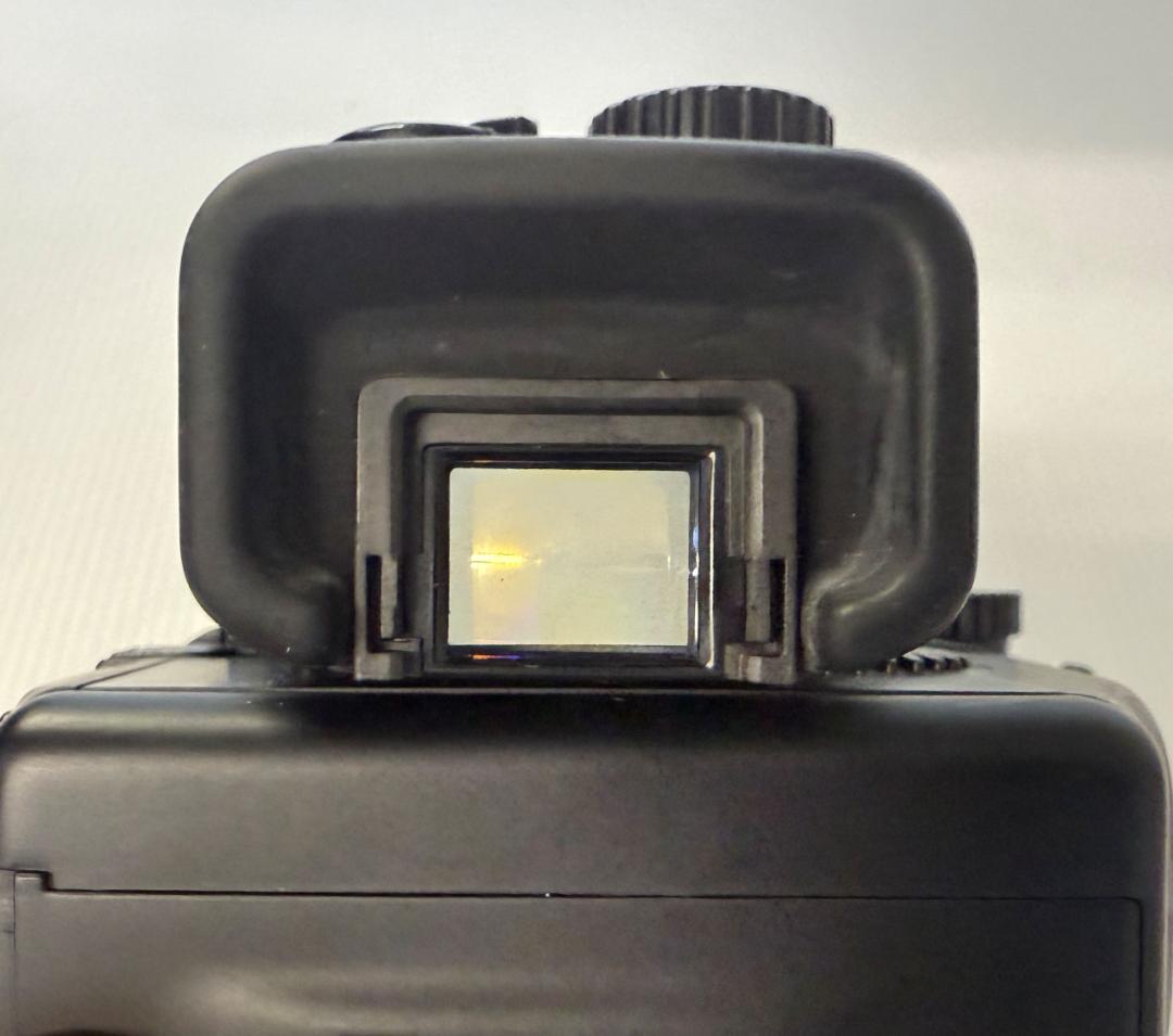 Mamiya マミヤ 645Pro ＋カメラグリップ＋ポラロイドパック付き