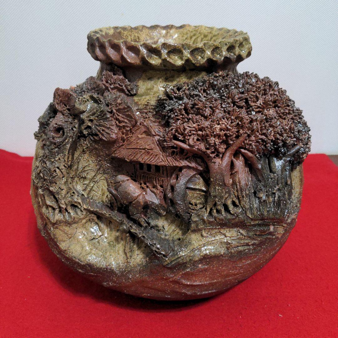 鈴鹿焼・萬古焼・杉野玉龍作・浮彫盛上山水風車図・壺・床飾り・飾り壺・花瓶
