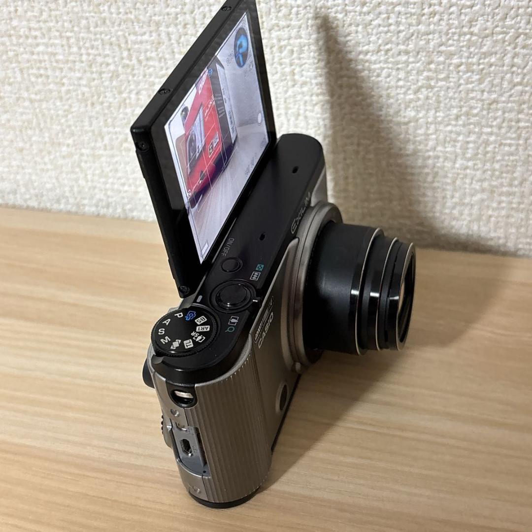 CASIO デジタルカメラ EXILIM EX-ZR1600SR 箱付き