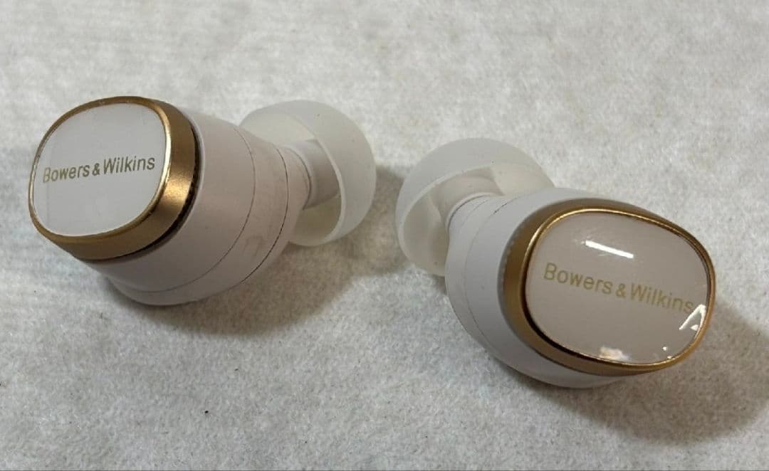 J*e様 Bowers & Wilkins Pi8 ワイヤレスイヤホン ホワイト