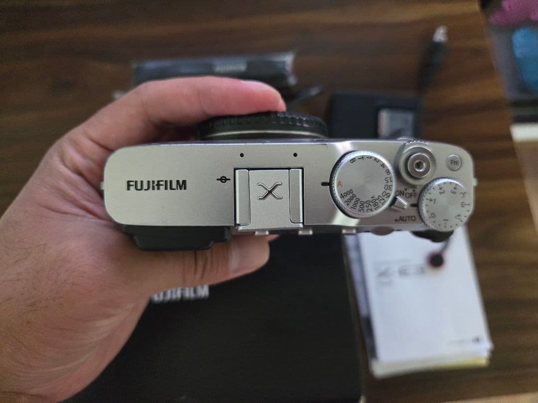 n*a様 Fujifilm X-E3 ミラーレスカメラ