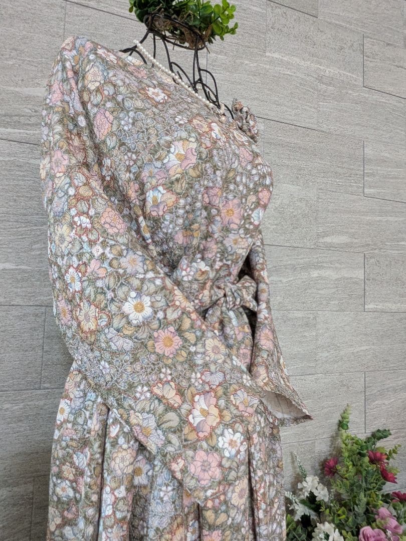 A271着物リメイク辻が花柄Aラインワンピース★リボン・ブローチ