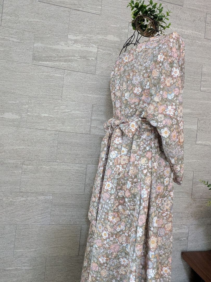 A271着物リメイク辻が花柄Aラインワンピース★リボン・ブローチ